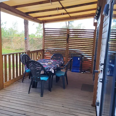 Campingplatz Mobil 4 Places , Climatise